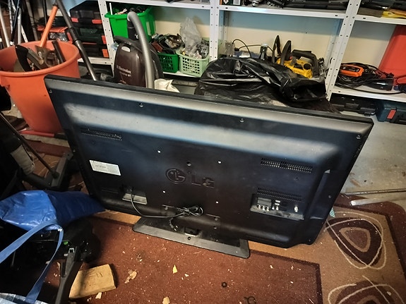 LG 42LS3450 42" taulutelevisio