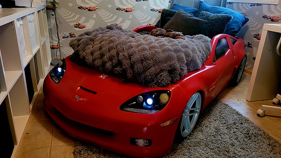 Corvette C6 Z06 sänky