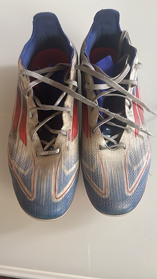Adidas F50 jalkapallokengät 38