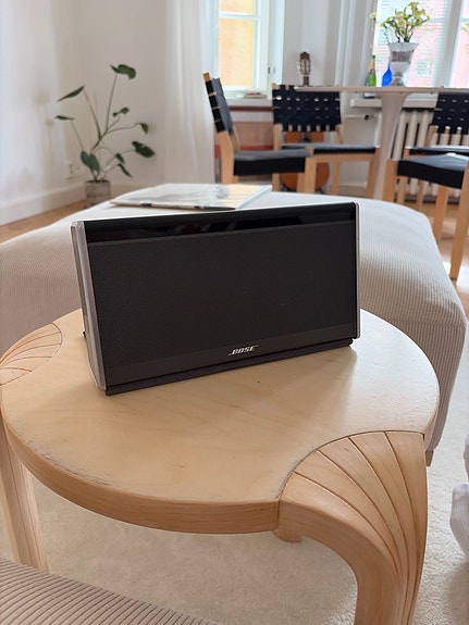 Bose SoundLinkBluetooth-kaiutin musta