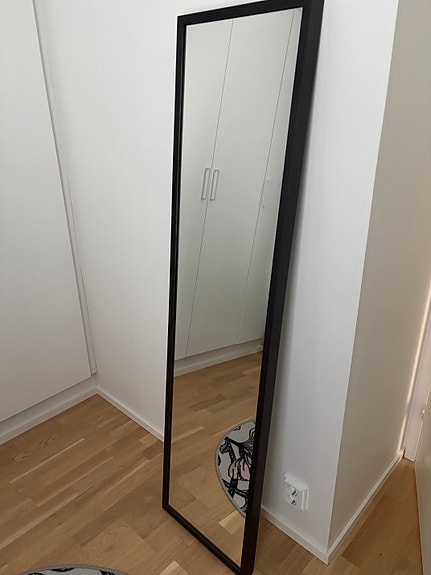 Kokovartalo peili