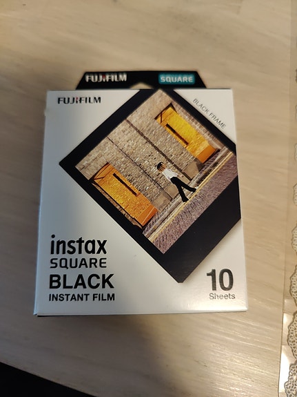 Fujifilm Instax Square Black -filmi 10 kuvaa