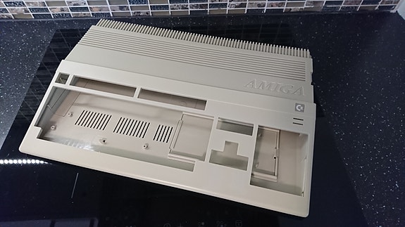 Amiga 500 kuoret
