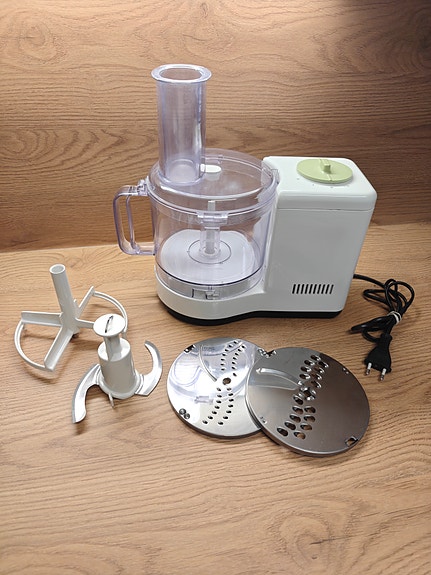 Braun monitoimikone