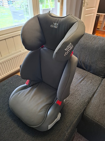 Britax Römer Adventure turvaistuin 15–36 kg harmaa