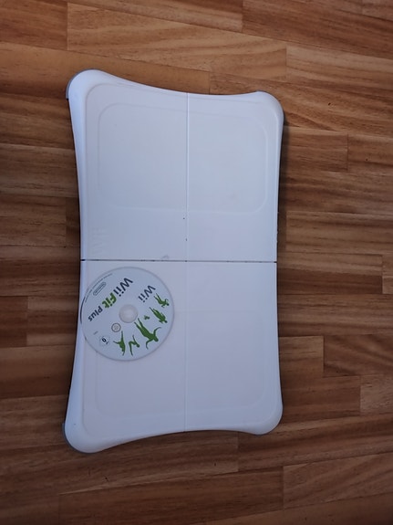Wii tasapainolauta + fit plus