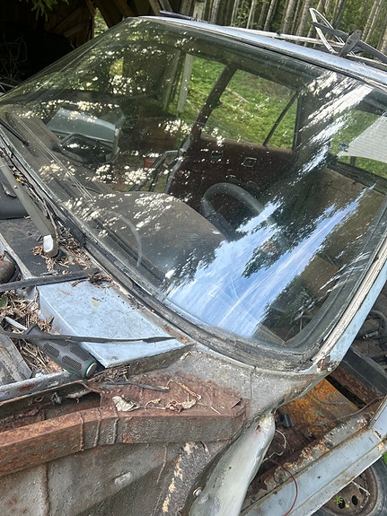 Mercedes benz w115 tuulilasi