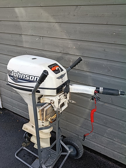 Johnson 15hp perämoottori