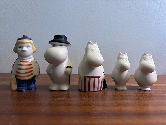 Keraamiset Muumi figuurit
