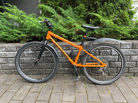 Crescent 8-vaihteinen 24" lasten polkupyörä