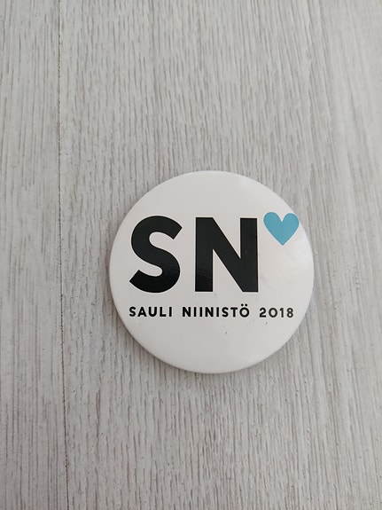 Sauli Niinistö 2018 -pinssi