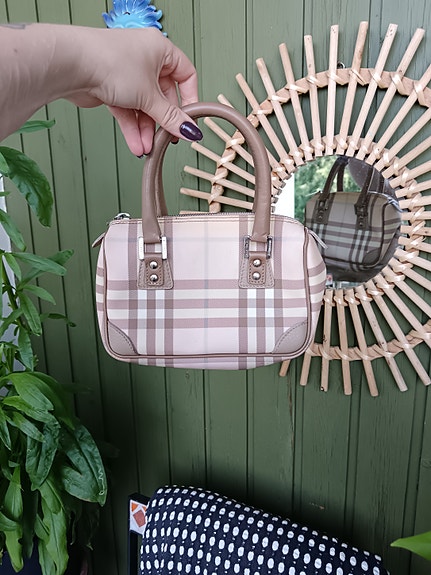 Burberry London Nova Check Minikäsilaukku