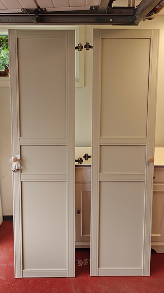 2 x Flisberget vaatekaapin ovet