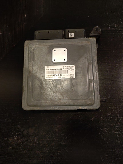 Porsche Cayenne 4.8 V8 Turbo ECU 5WP48503 05