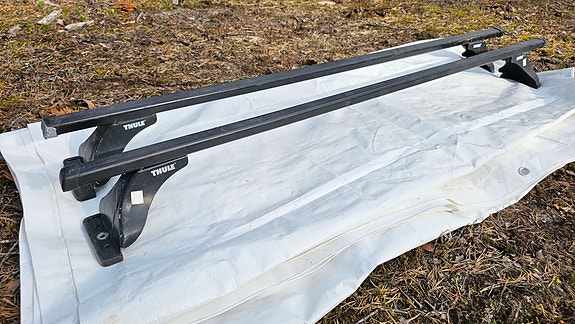 Thule kattotelineet wv T5 Caravelleen