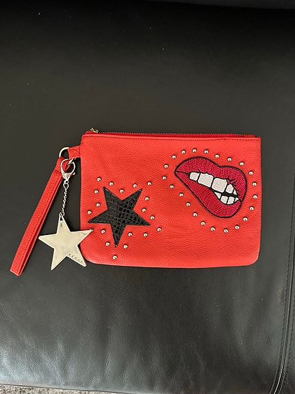 BESHA punainen nahkainen clutch-laukku