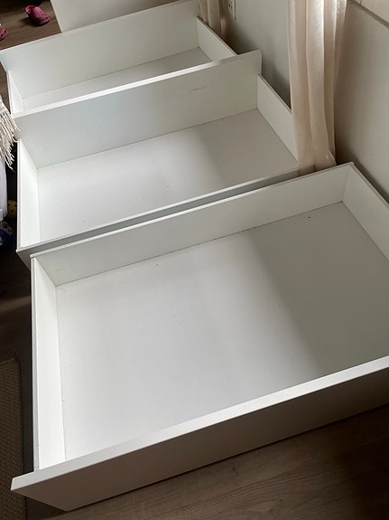 Ikea malm vuodevaatelaatikko