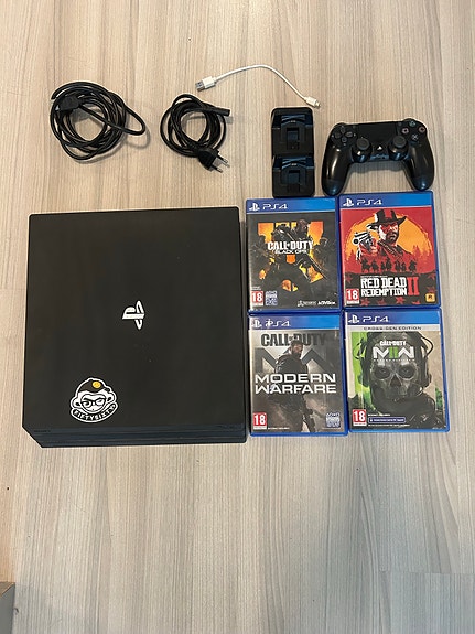 Sony PlayStation 4 konsoli