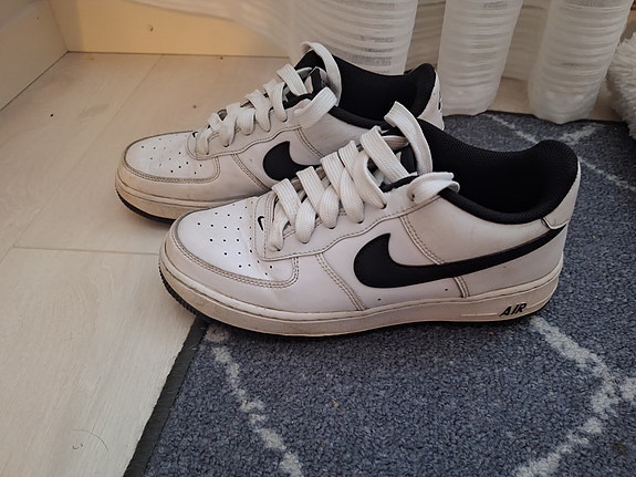 Nike air force 1 kengät 39