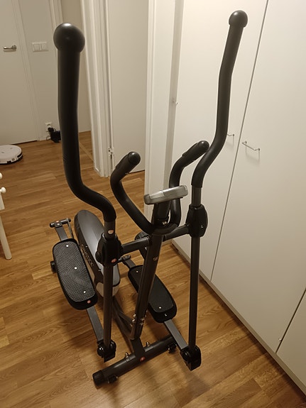 Gymstick Crosstrainer - Erittäin hyväkuntoinen ja täysin toimiva
