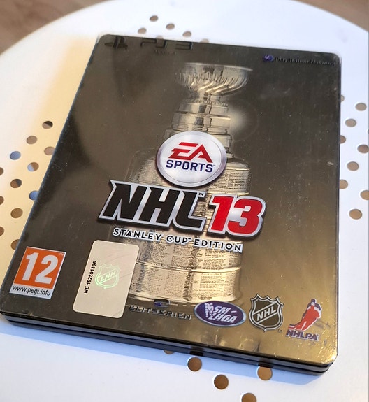 EA Sports NHL 13 Stanley Cup Edition PS3-peli