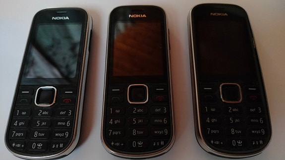 Nokia 3720 Classic matkapuhelin