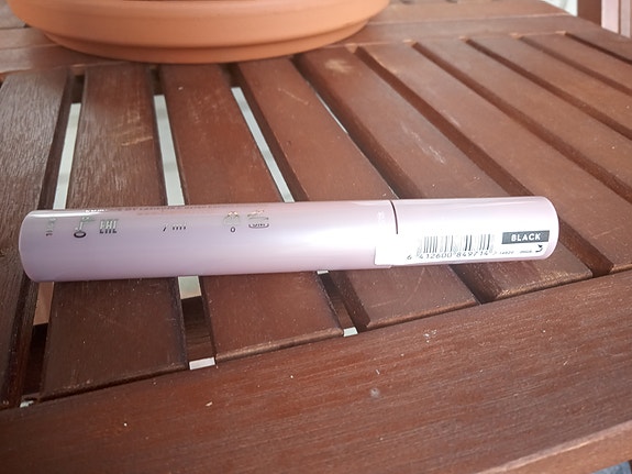 Lumene essential volume mascara , musta