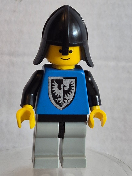 Lego Castle cas103 Black Falcon - Light Gray Legs