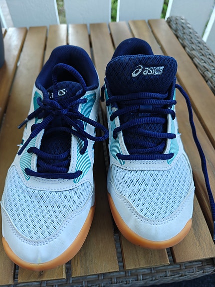 Asics sisäpelikengät 38