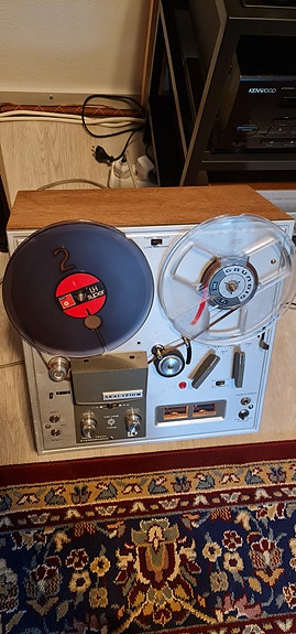 Akai 1710W