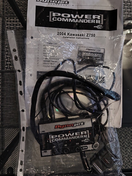Power Commander 3 Kawasaki Z750 2004