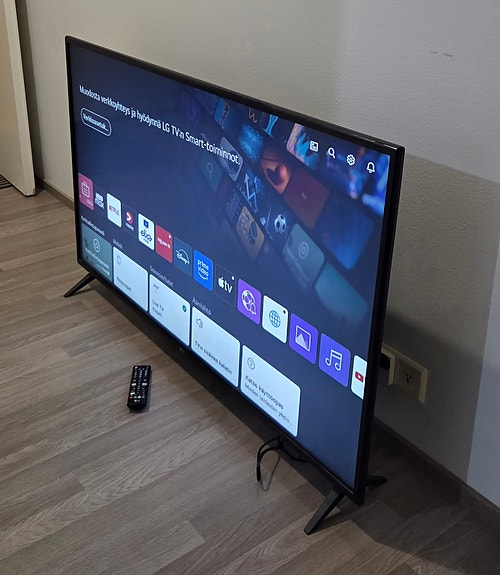 LG 55" 4K Ultra HD Smart TV – webOS, HDR