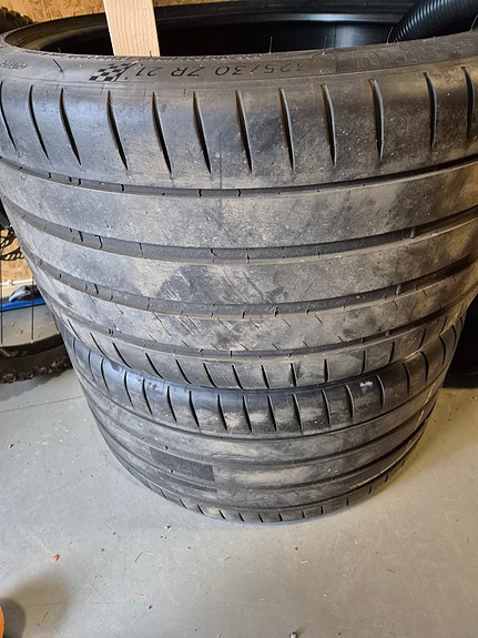 Michelin Pilot Sport 4S