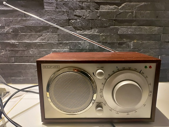 König pöytäradio