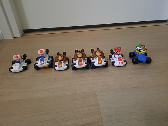 Super Mario Mario Kart hahmoautot