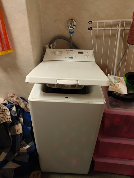 Rosenlew päältä täytettävä pyykinpesukone valkoinen