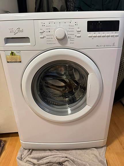 Whirlpool pyykinpesukone (8 kg / 1600 rpm) + kuljetus