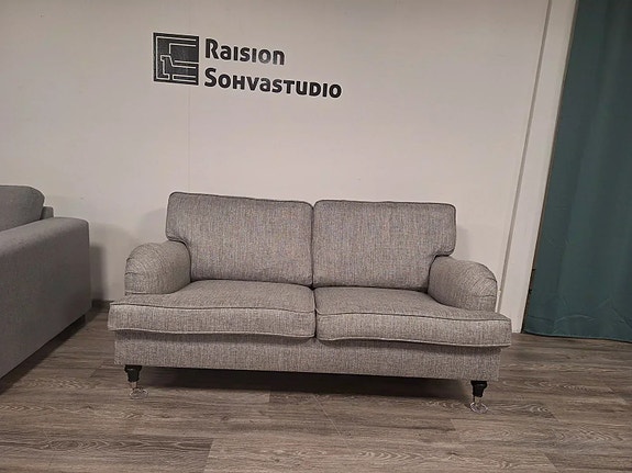 Howard Lyx 2:n istuttava sohva  "KULJETUS + KANTOAPU VELOITUKSETTA"