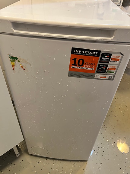 Whirlpool päältä täytettävä pyykinpesukone 6 kg