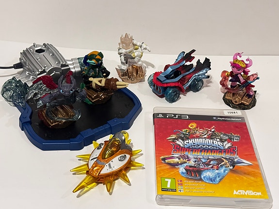 Skylanders - SuperChargers PS3