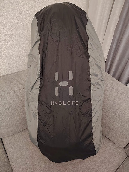 Haglöfs sadesuoja isolle rinkalle