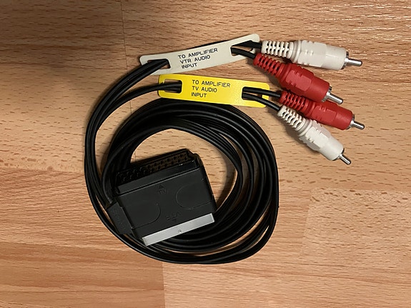 Sony scart rca johto