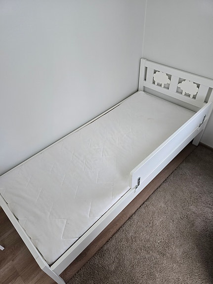 Lastensänky