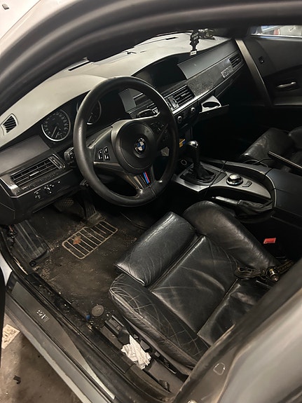 e61 sport nahkapenkit muistilla