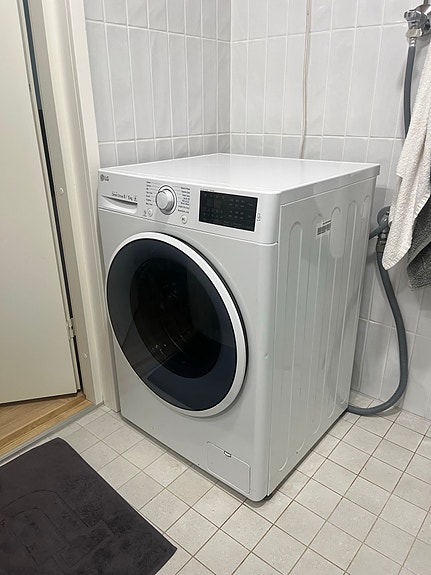 LG Direct Drive 8/5 kg kuivaava pesukone