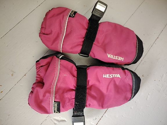 Hestra rukkaset koko 3