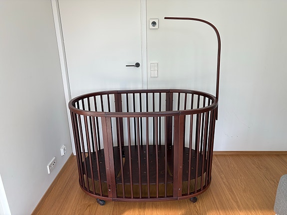 Stokke Sleepi Pähkinänruskea, mini + extension