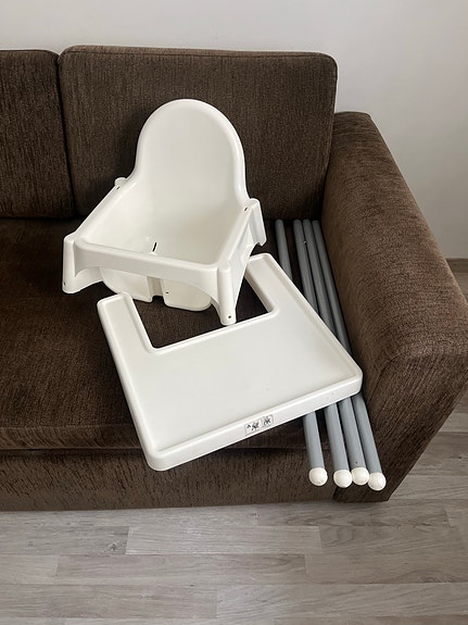 IKEA syöttötuoli valkoinen