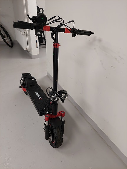 Product image 1 of 8