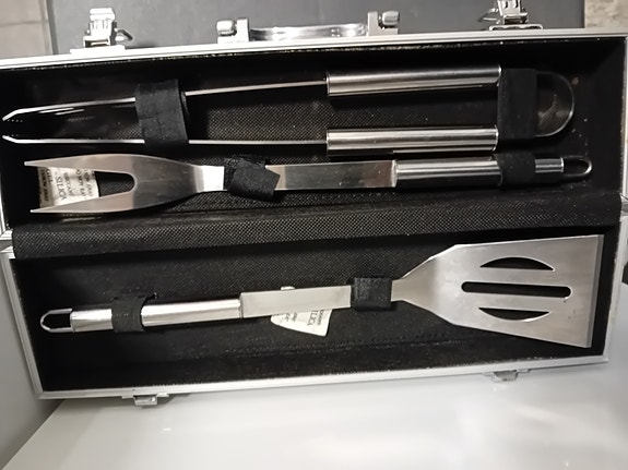 Product image 1 of 4